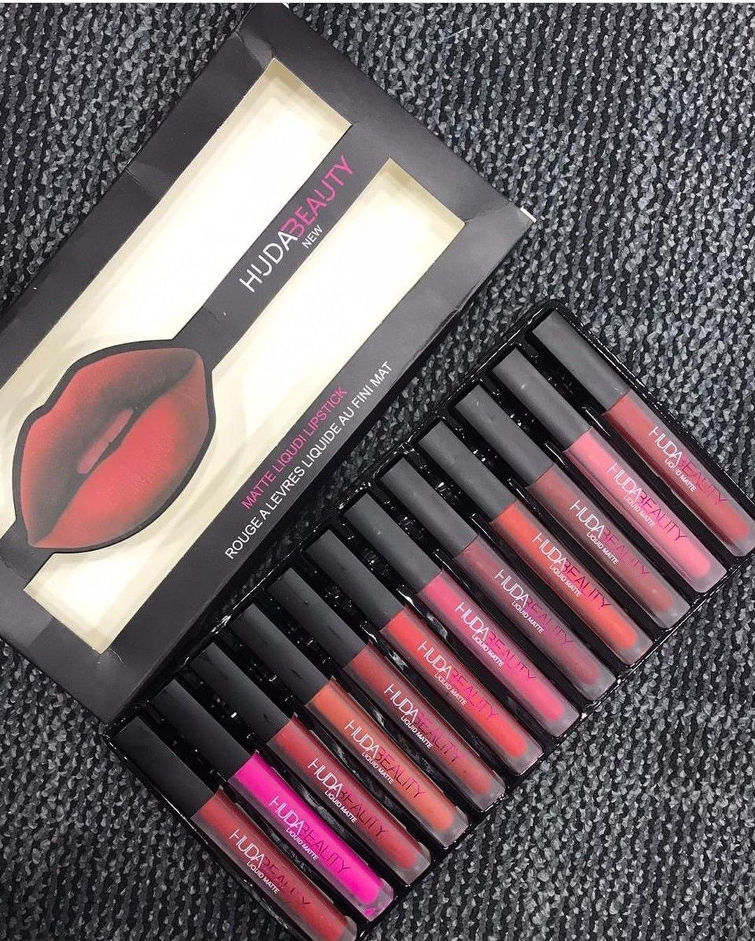 HUDABEAUTY Lip Shades Lipstick Set Capsule